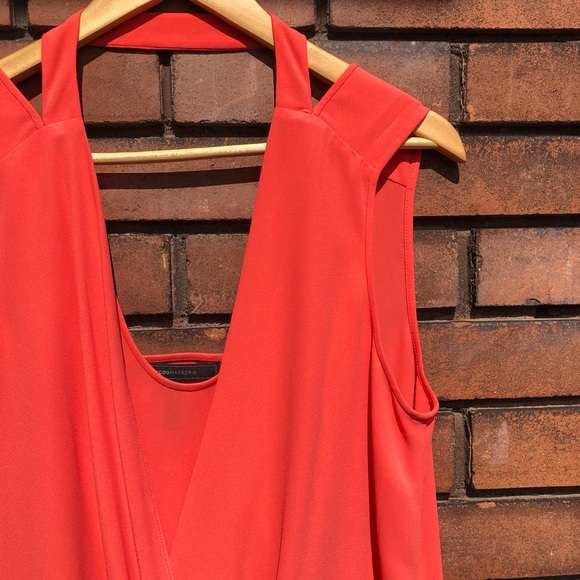 BCBG MAXAZRIA Low High Coral Draped Top - Picture 3 of 6